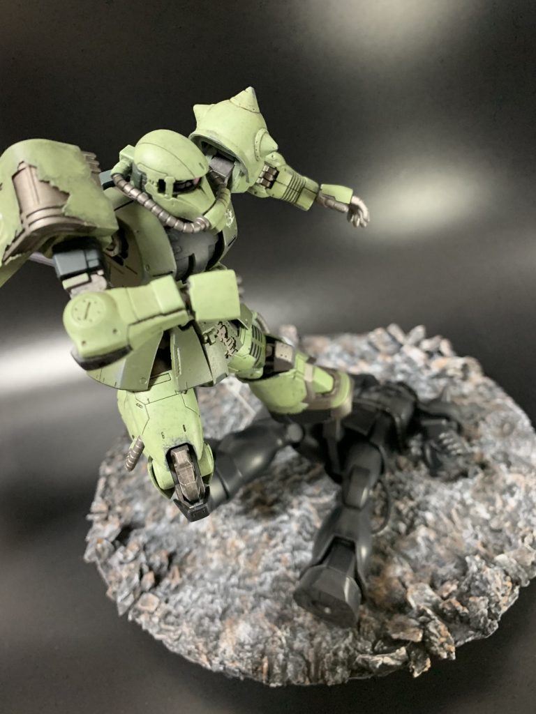 モビルスーツの格闘技というのを見せてやる!