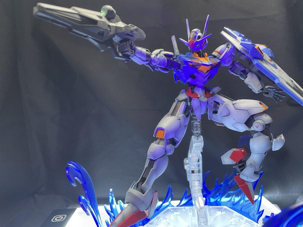 逃げたら１つ、進めば２つ手に入るって–2枚目/制作者：M.sen