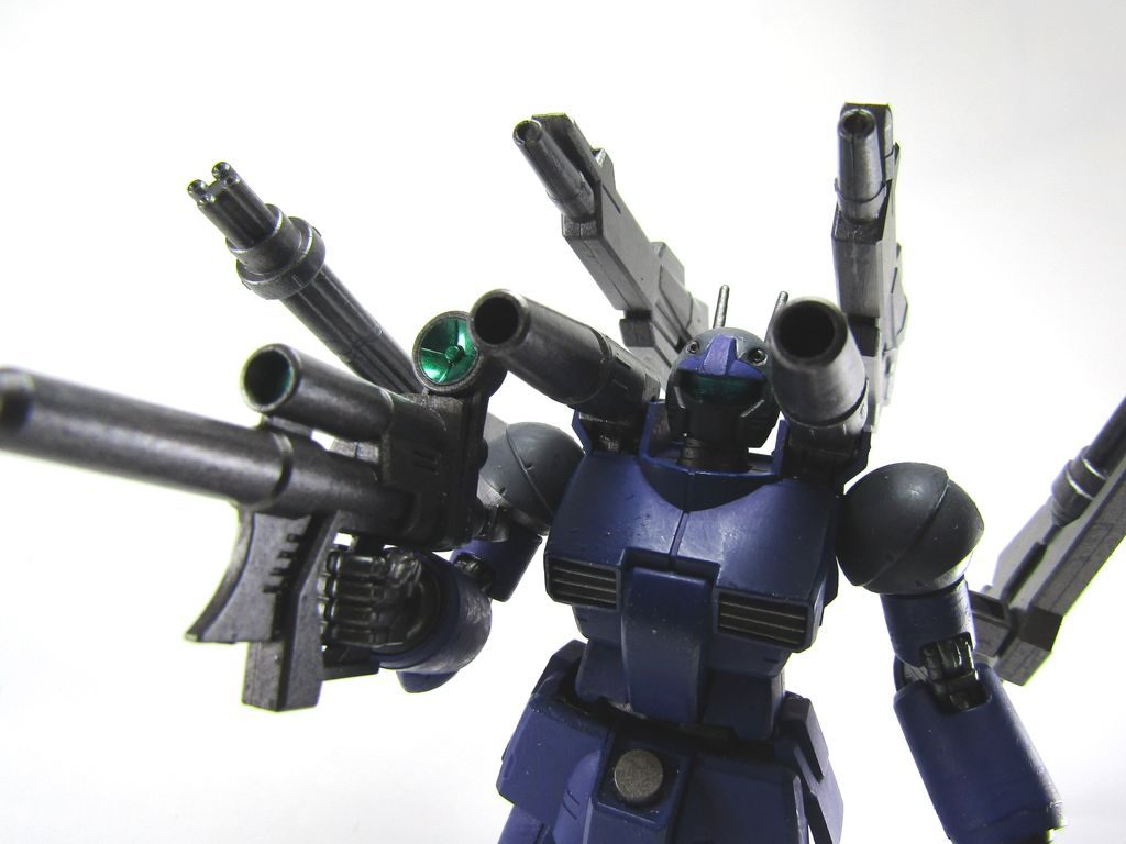 きっと最後はマトリックス　レボリューションズのミフネ(古い！)のように、撃ち続けながらもジオン(海の支配者)の物量に負けて突破されてしまうのでしょう。ガンキャノン　コーストガードでした。