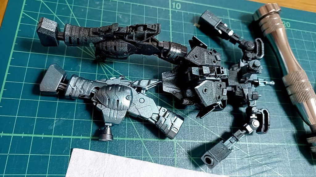 内部はオリジナルのガンメタに。