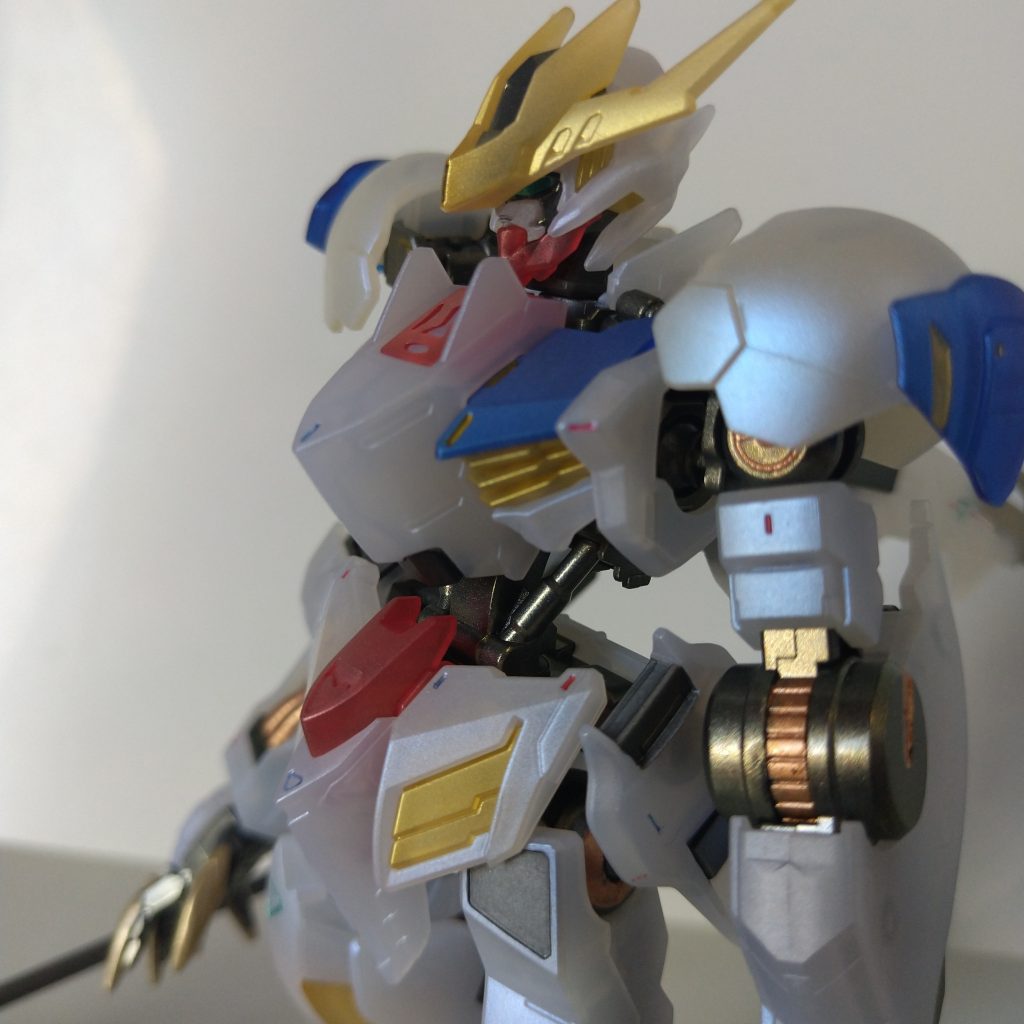 バルバトスルプスレクス–3枚目/制作者：鈴木 英介