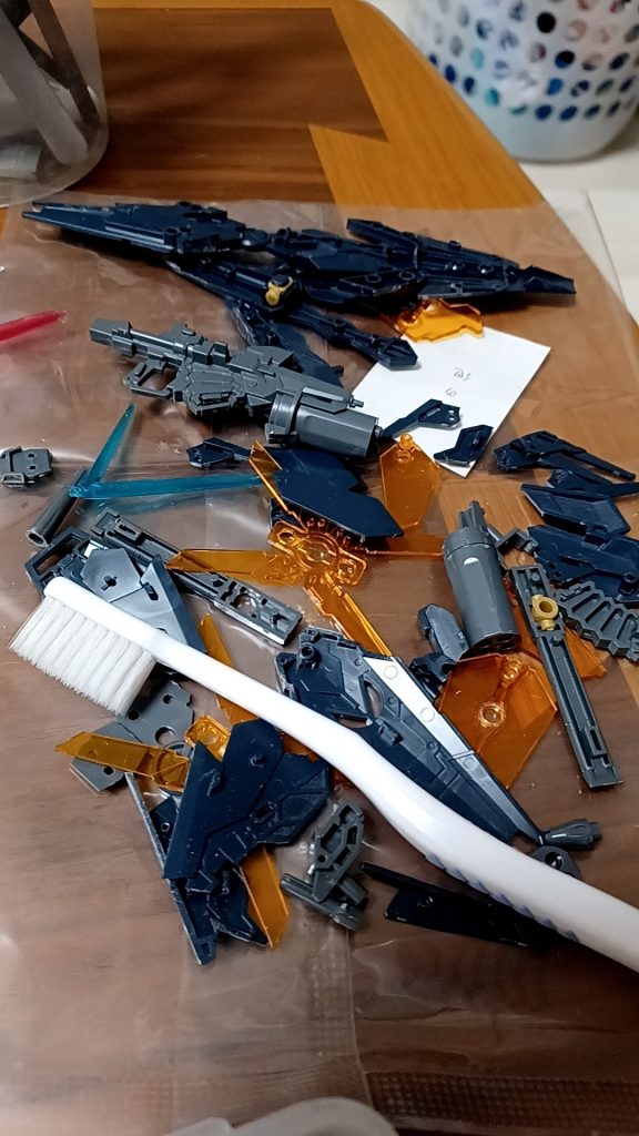 初めてユニコーン系を作りましたが、パーツ多いですね‼️