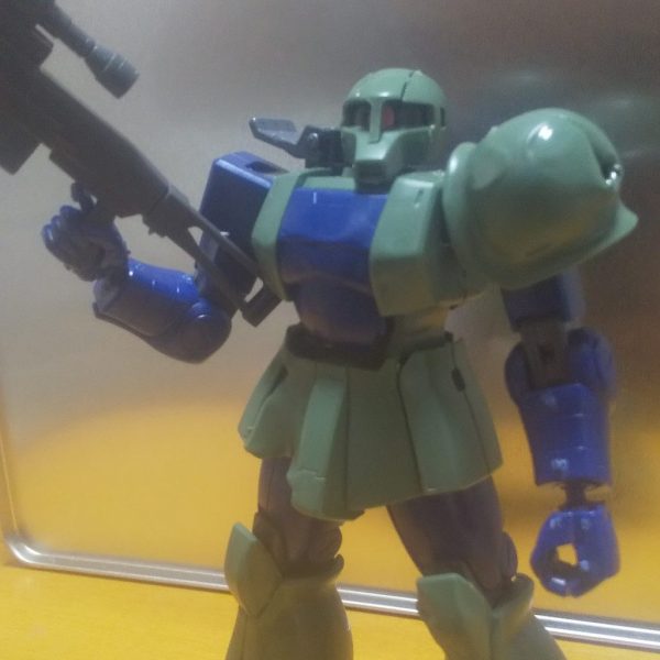 傷痕を纏った旧ザク 初投稿です