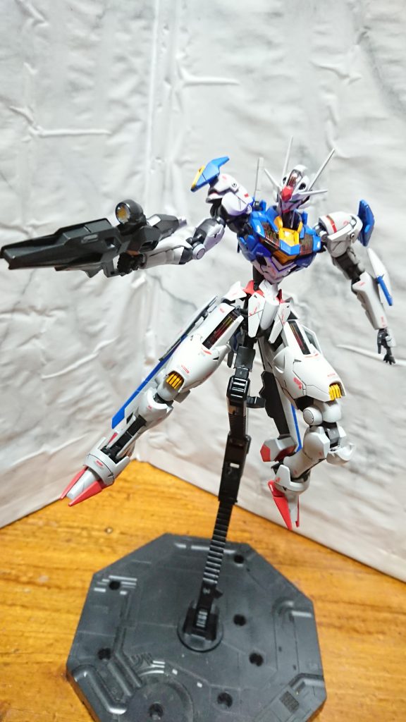 エスカッシャン初めてつけましたガンダムらしいですね