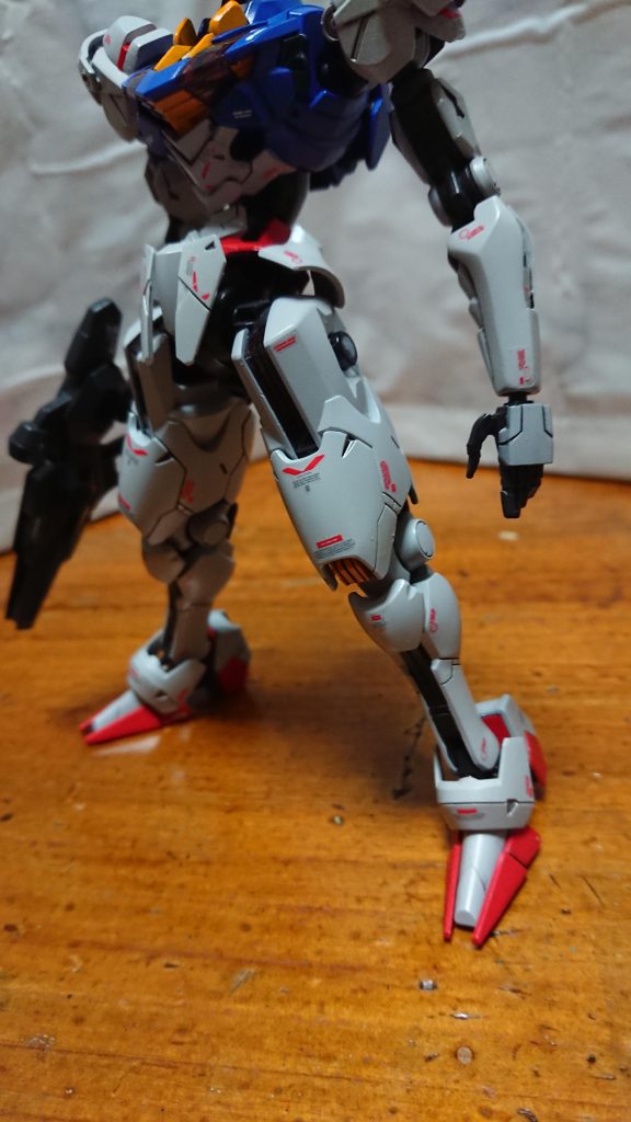 デカールはＭＧぽくはりました