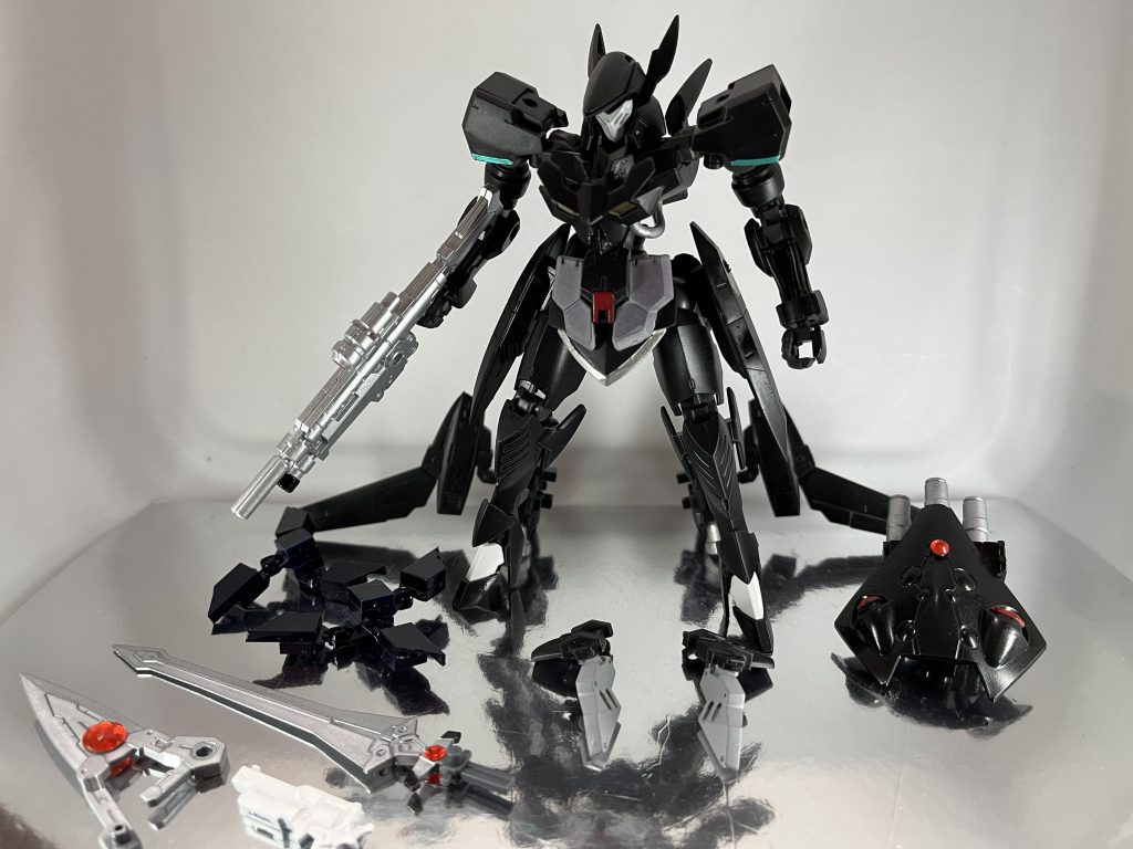 本体、装備など