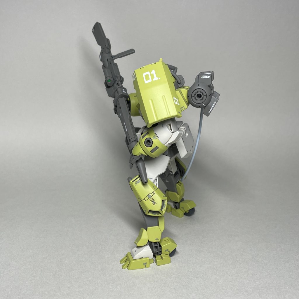 大型ビームライフル装備(物理) よこ