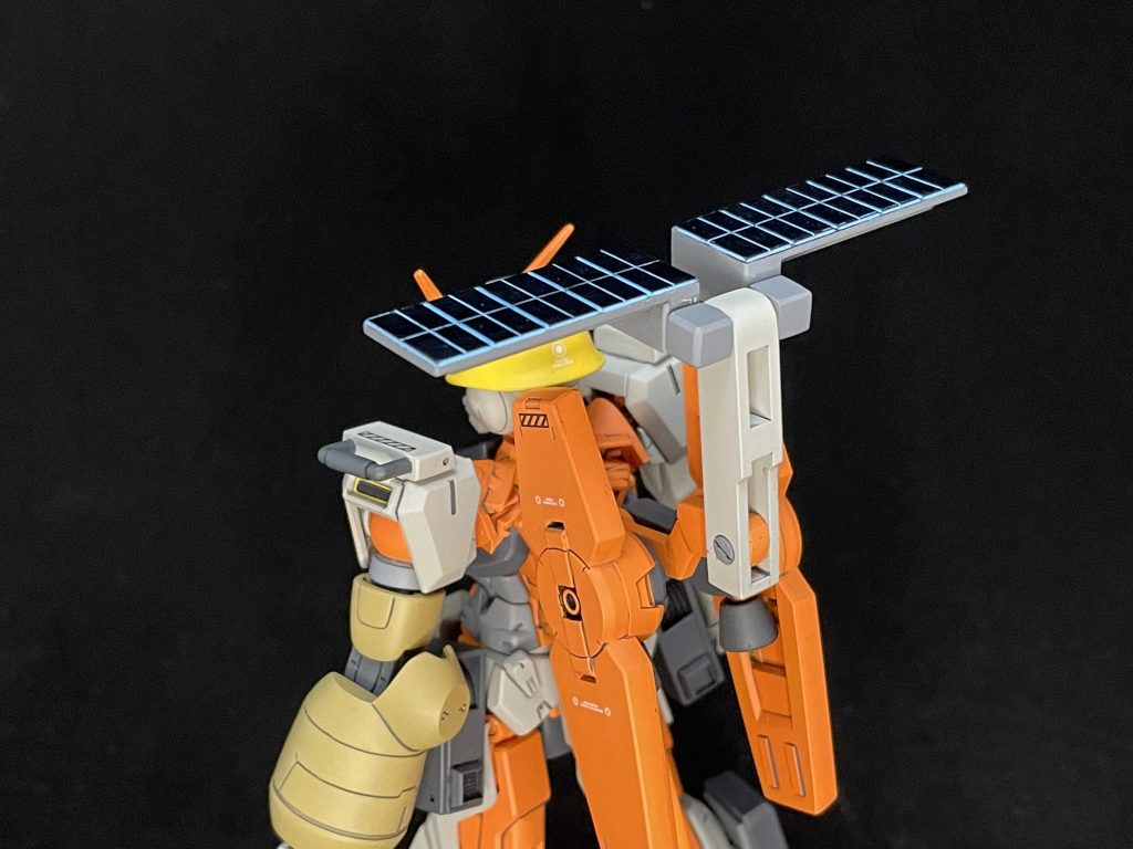 ソーラーパネルで充電