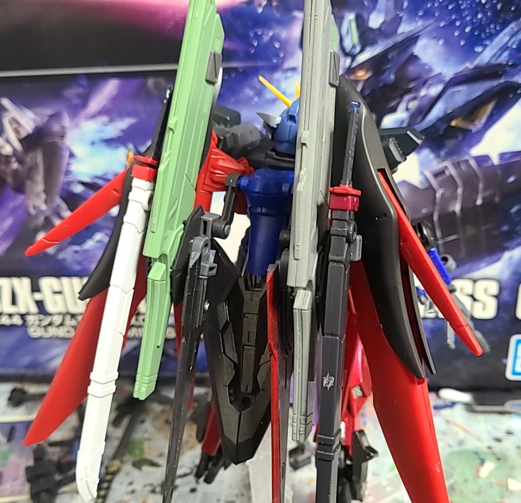 バックパック…デスティニーガンダム塗装は筆塗りで全塗装