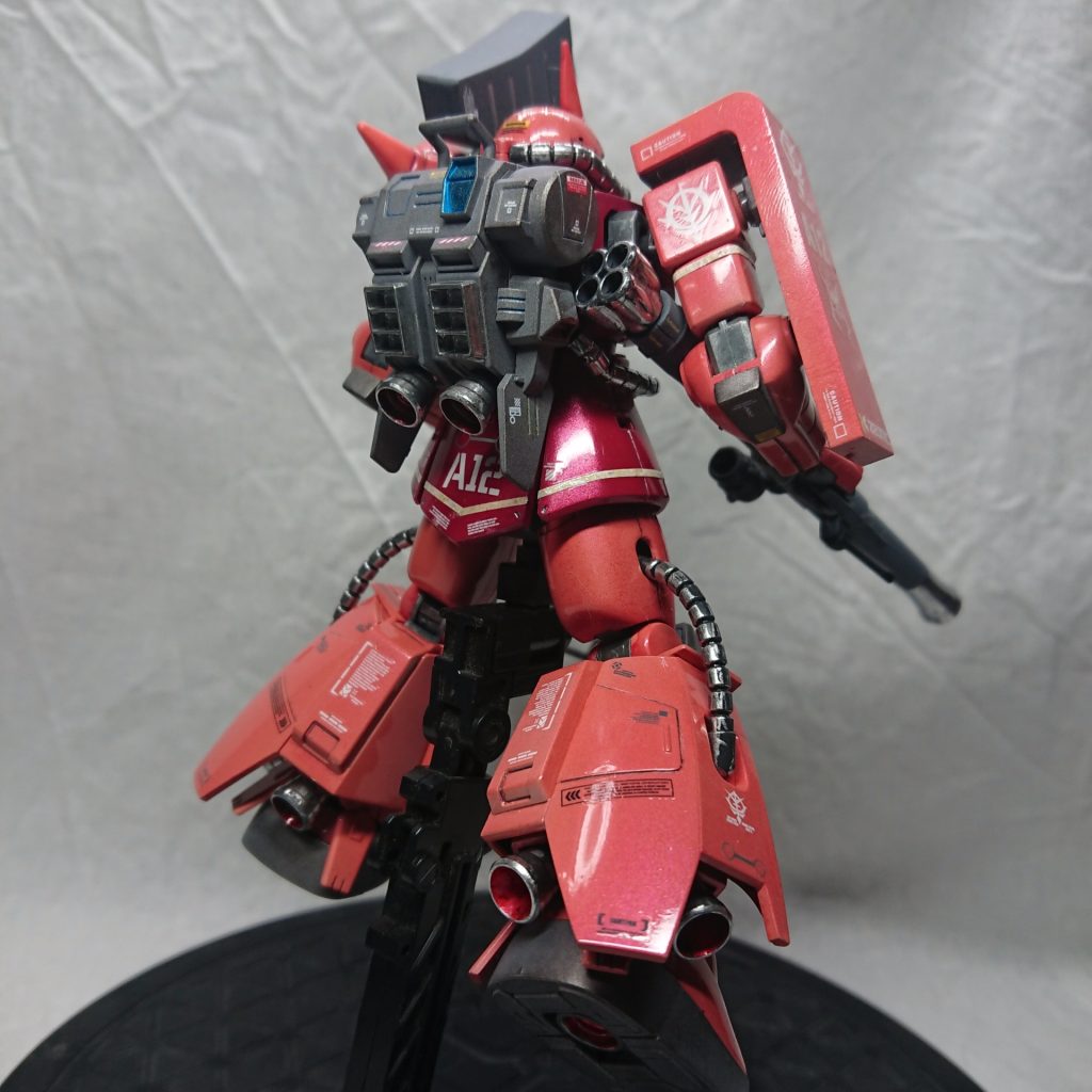 シャア専用高機動型ザクⅡ(R-2型)–3枚目/制作者：ＨＨ