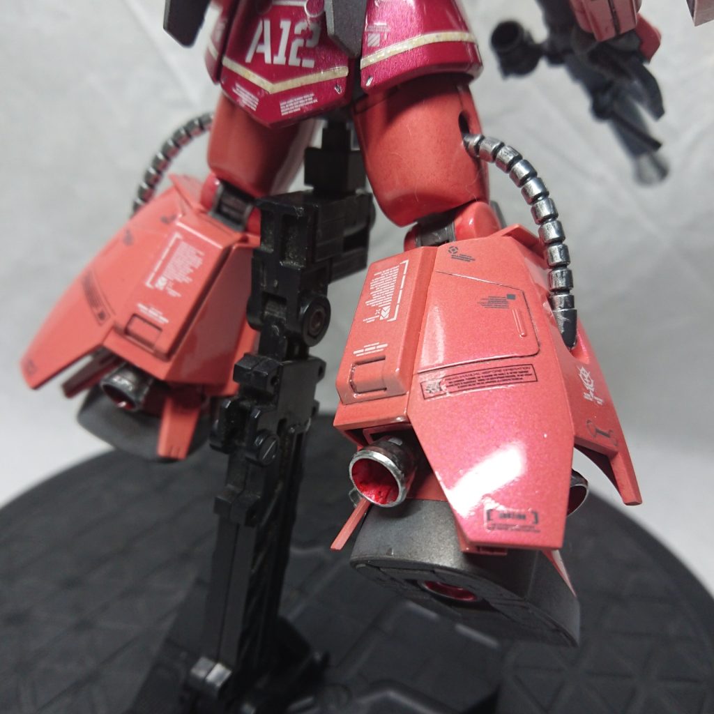 シャア専用高機動型ザクⅡ(R-2型)–5枚目/制作者：ＨＨ