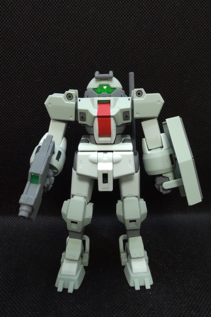 チュチュ専用と較べて足が短い（というかチュチュ専用が足を拡張してるんだけどｗ）のとか、THE一般機って感じで良いですね。組みやすいし動かしやすいし、かなりいいキットだと思います。