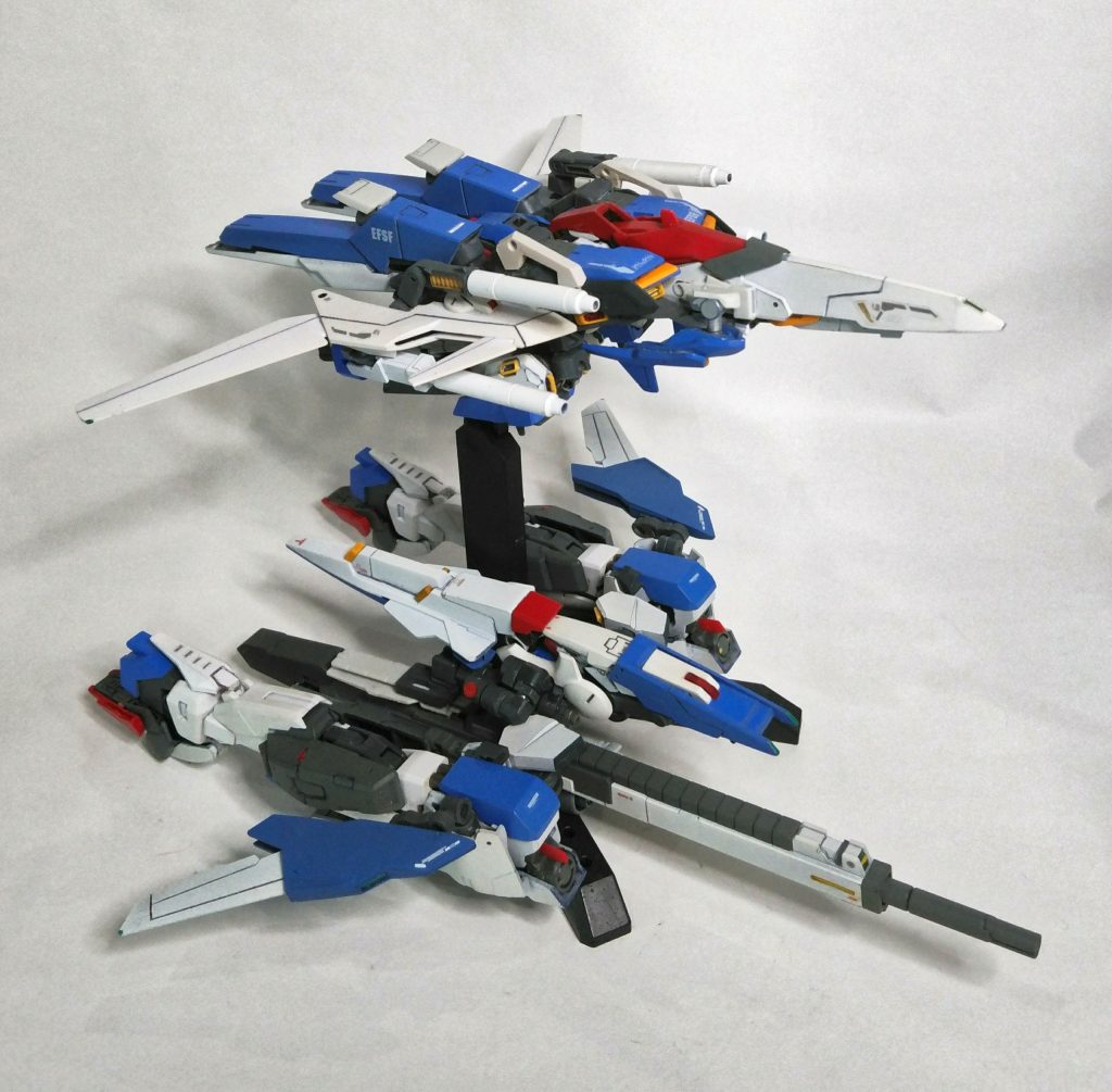 下半身に羽根を追加して、飛べそう感を出しました。