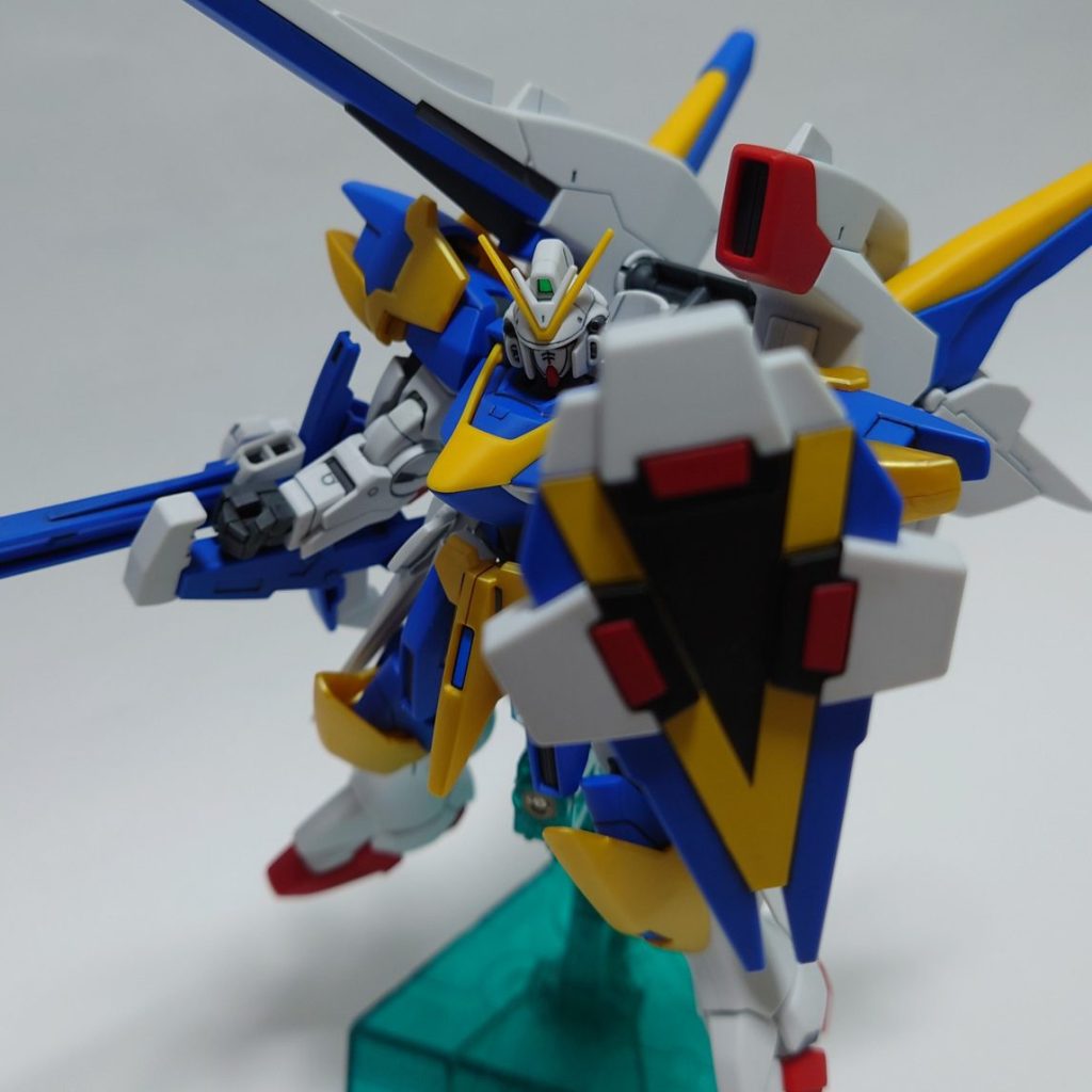  HG 1/144 V2ガンダム/V2アサルトバスターガンダム｜けんちゃんΔ＋さんのガンプラ作品｜GUNSTA（ガンスタ） Motiv 