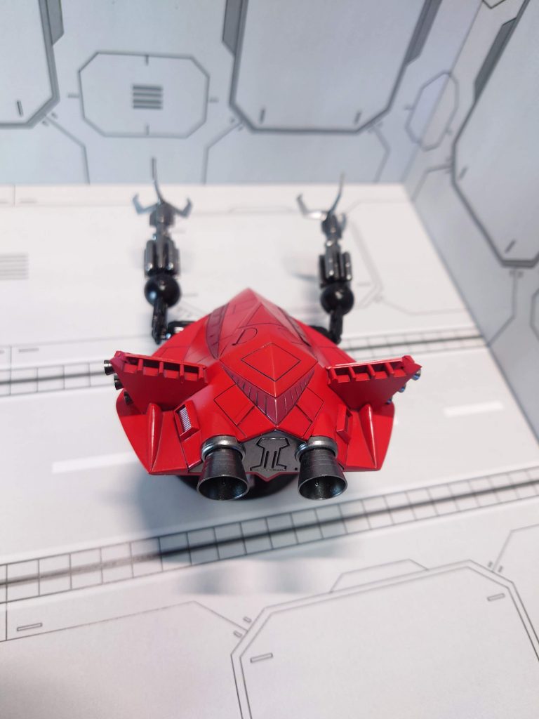 スジ彫りもちょっと入れて