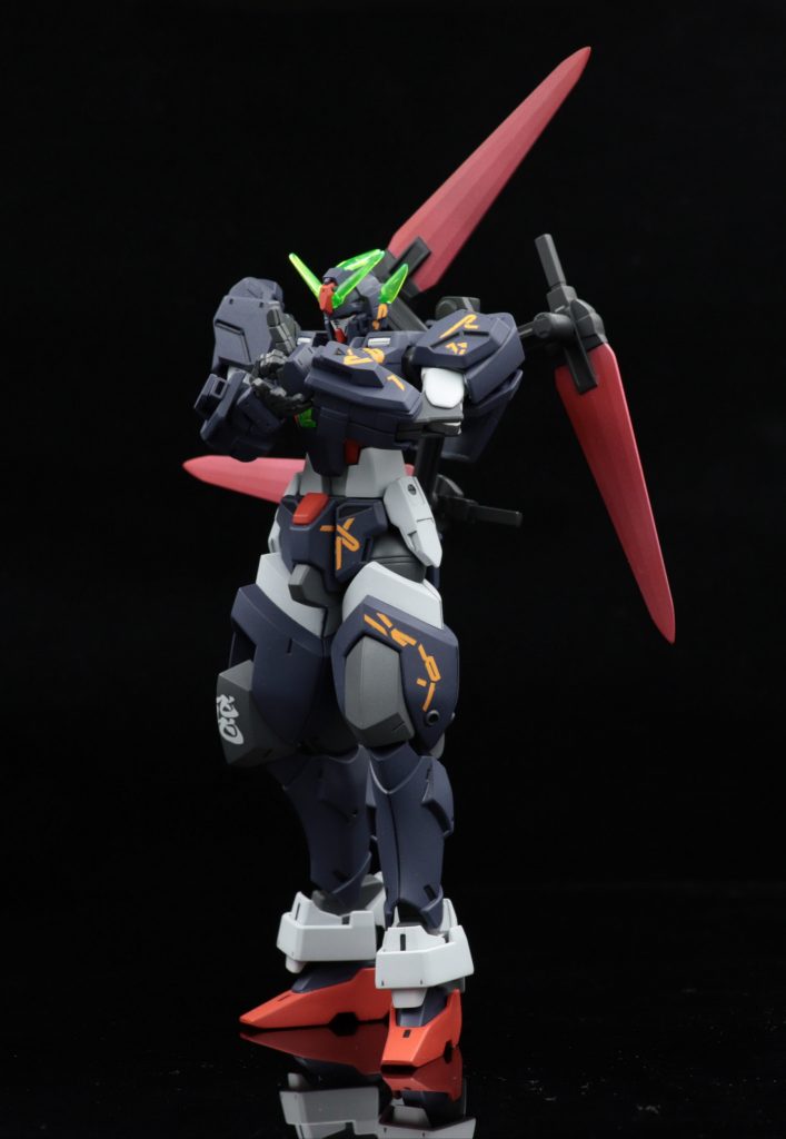 ガンダムシャイニングスラスト–3枚目/制作者：KE-SUKE