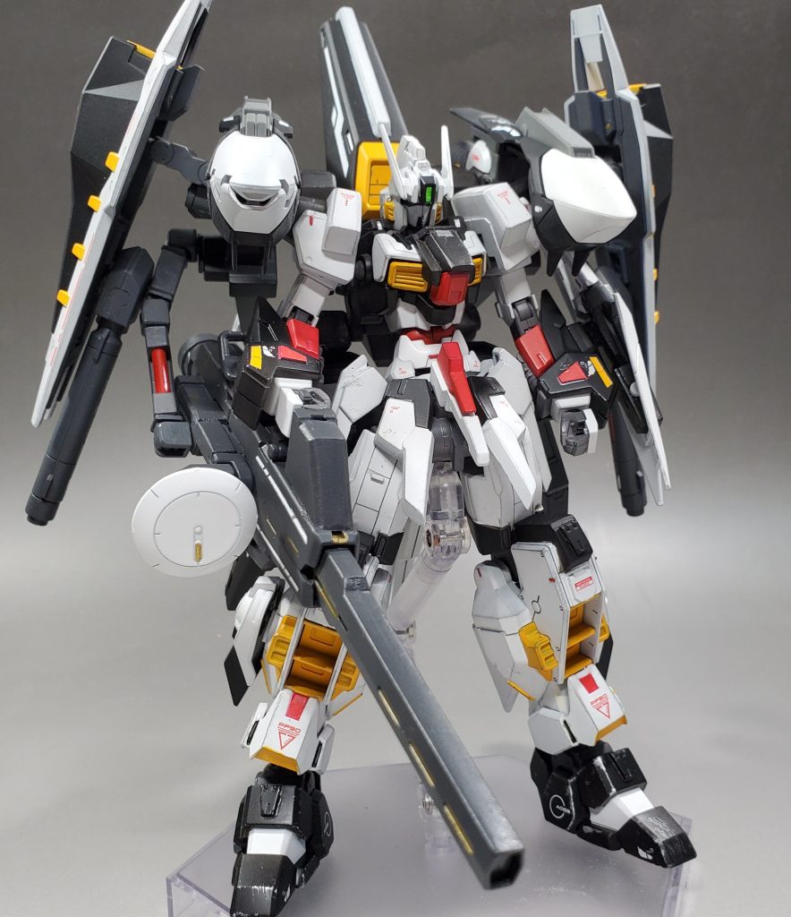 ジョイント接続をしているのでゆくゆくは自作で追加装備を作れたらと妄想を広げています。