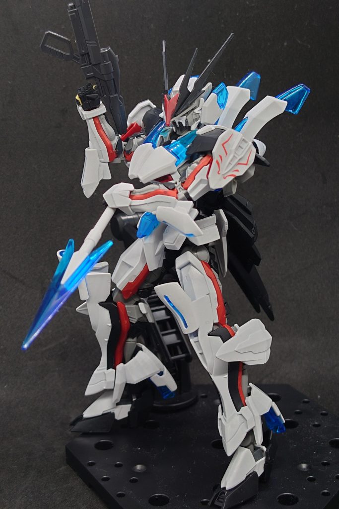 近接武器での決めポーズ！