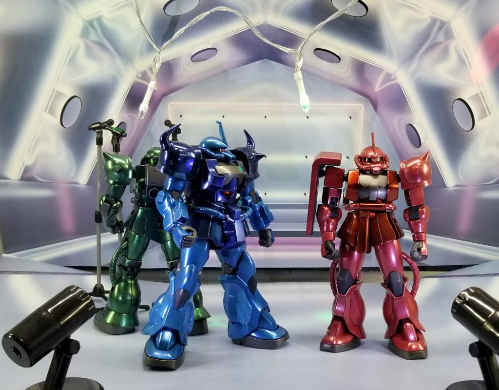 レッド「今日も観客、ゼロか・・・」ブルー「やっぱり仲間が必要だって❗」