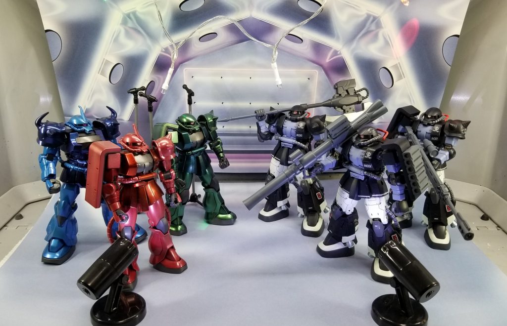 三連星「よう✋」G御三家「げっ、黒い三連星‼️」三連星「仲間、探してんだってなぁ。力貸すぜ」レッド「いや‼️お前らの力は借りんぞ。」 