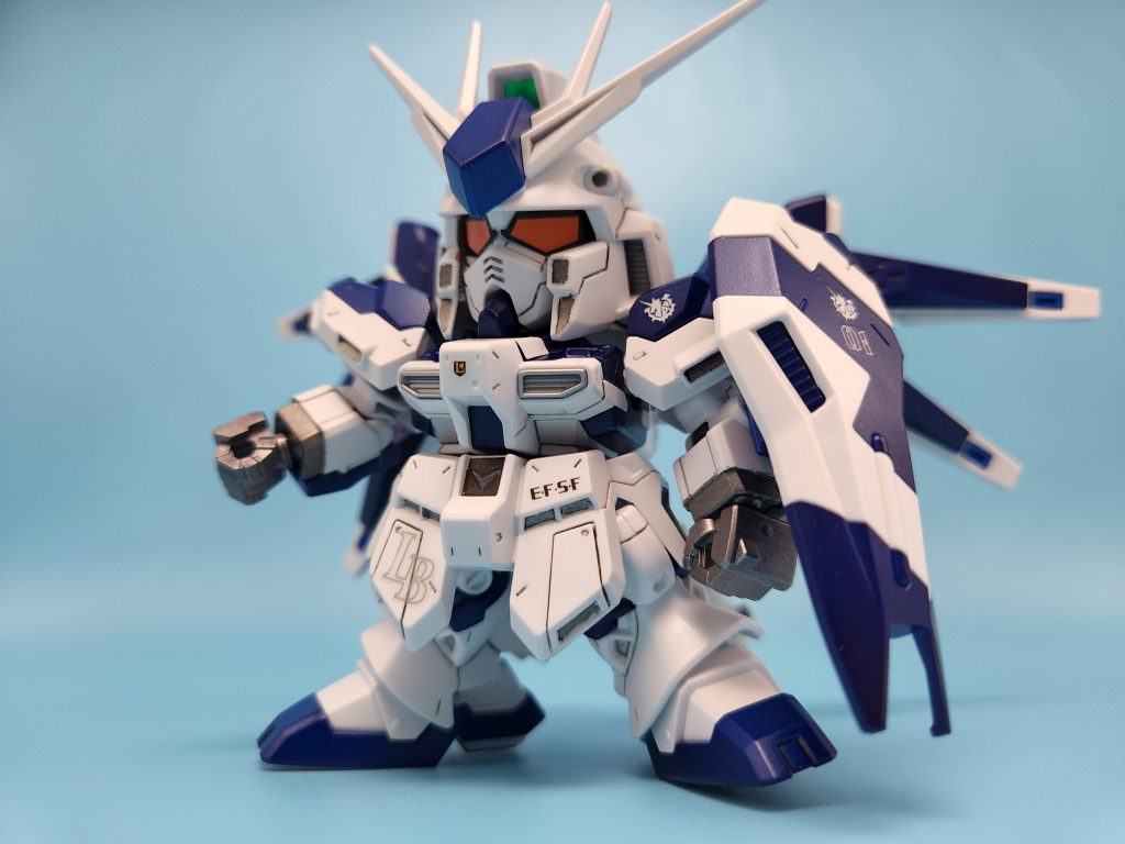 めちゃくちゃカッコいい...小さいけどパーツ細かくて相変わらず墨入れ手間がかかりました笑デカールはシールとの併用で悩んだのですが、右腰のアルファベットのものだけシールの枠が分かりにくかったので採用しました。あとは水転写を少し拝借しつつといたい具合です。