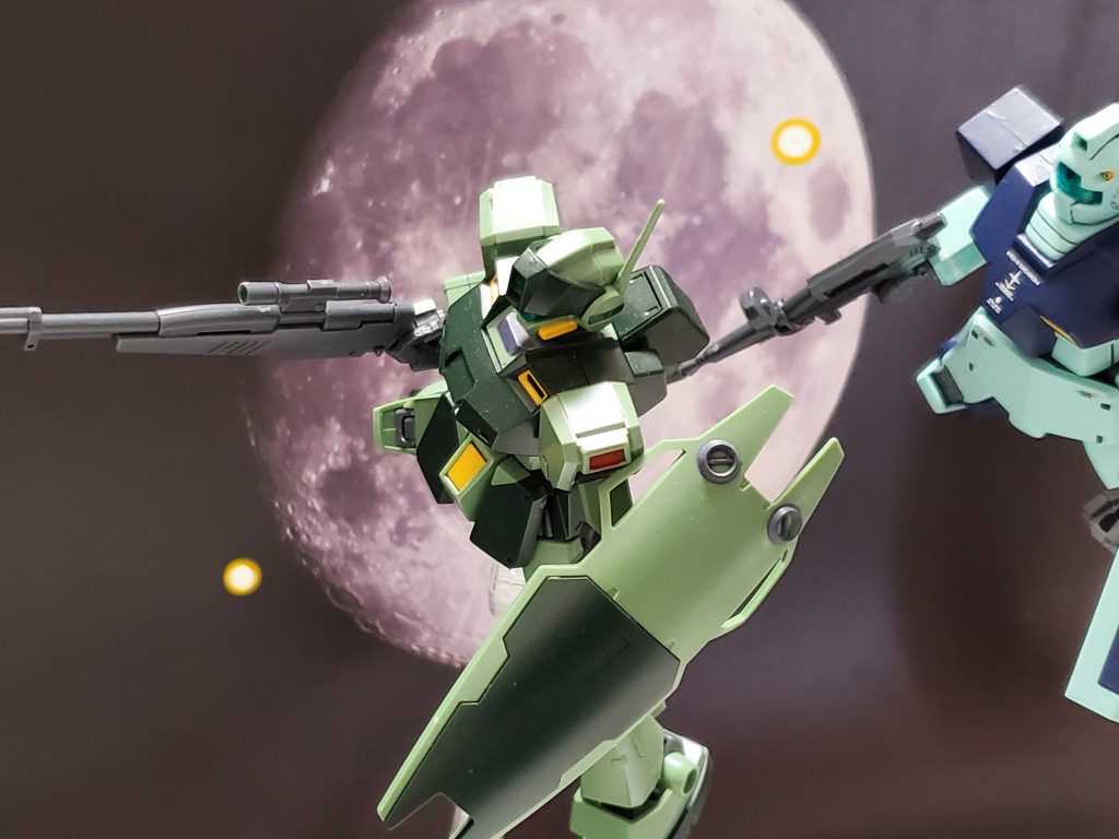 宇宙での連邦軍の進軍は宇宙要塞ソロモン陥落によって、さらに強行となっていた💦そしてグラナダ防衛ラインに連邦部隊が進撃❕これを迎え撃つべく『FairyHeart』は出撃👍✨