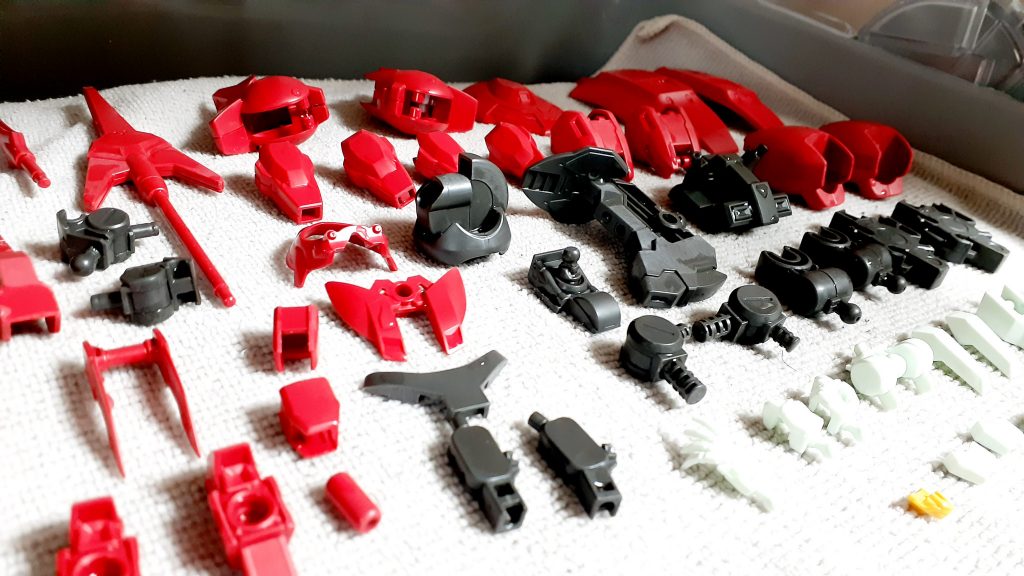 パーツの表面処理をしたので洗浄後、乾かしているところです