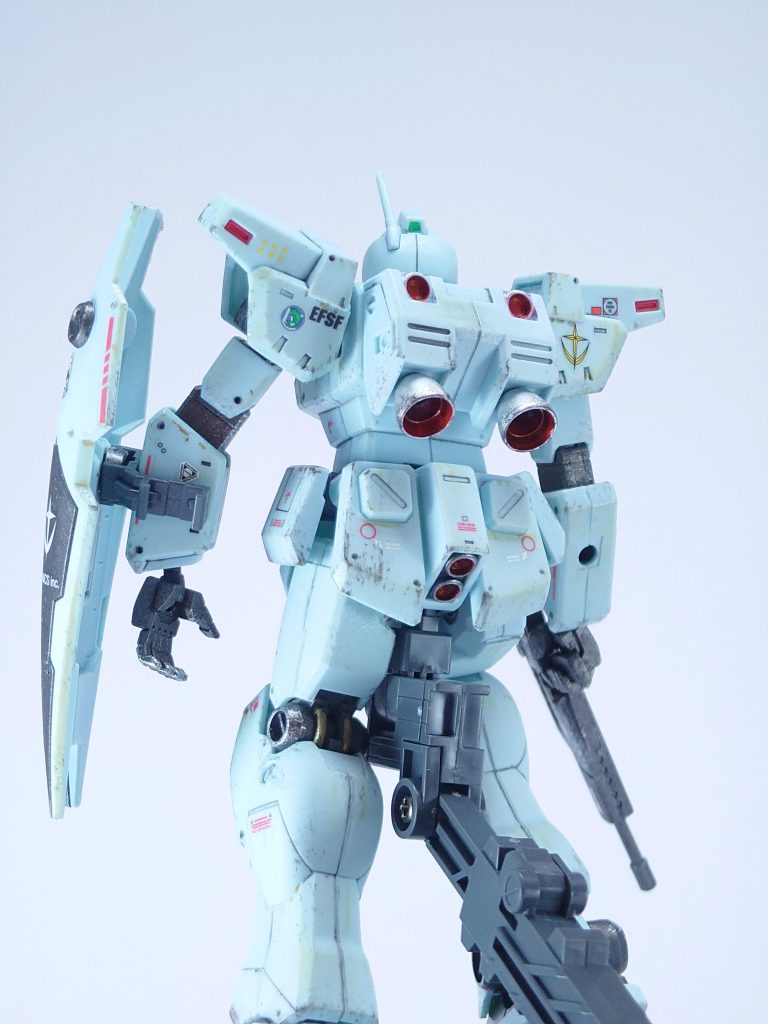 HGジムカスタム成型色ウェザリング仕上げ–5枚目/制作者：しいたけ