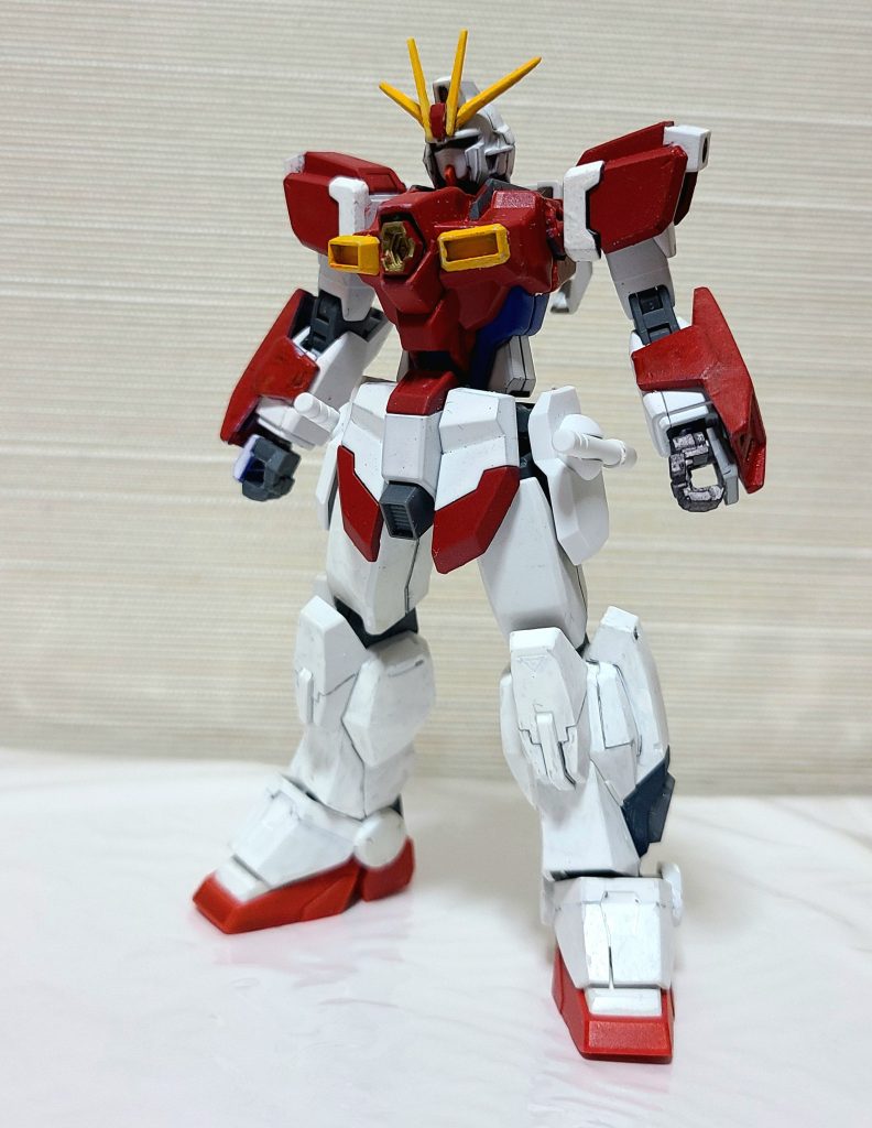 武装を外した状態インパルスアルクをベースに余剰パーツを用いて肩とフォースインパルスに近づけたうえで、ハードポイントを増加。(シエルノヴァのパーツを使いました)脚部はブルーディスティニー3号機の物に変更し、より力強いシルエットになりました。