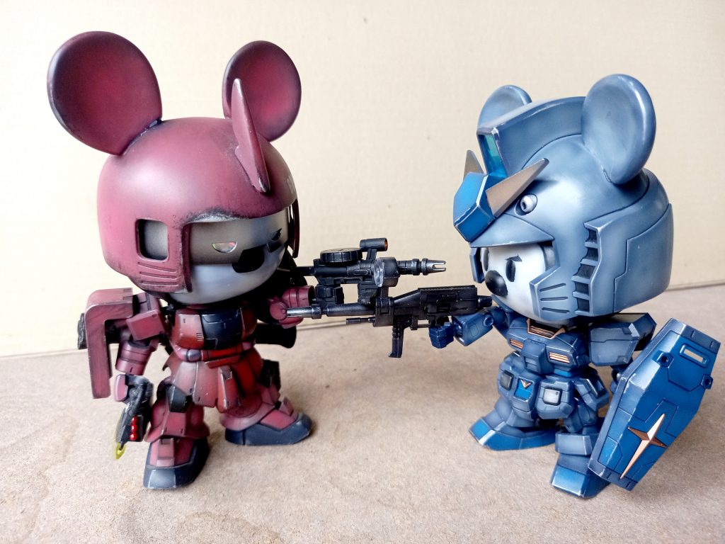 Mickey  zaku and gundam–2枚目/制作者：楊勝堯