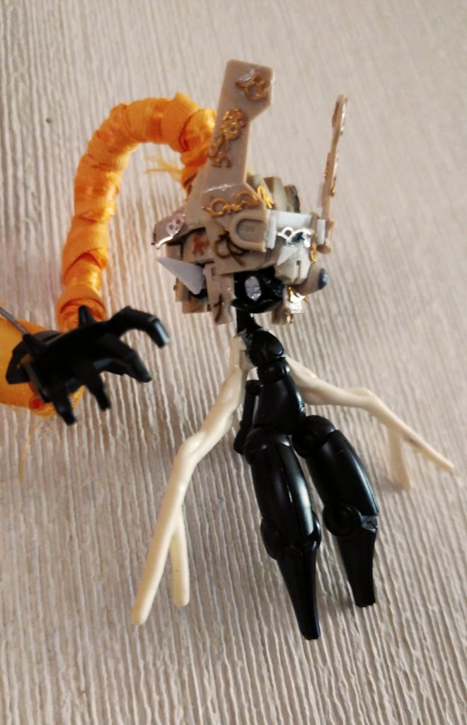 工作したとこ▲レジン透かしパーツを切り貼りしてますな。腕は姫川明さまの漫画に長めで描かれたりした方が、好みですのでそちらを。ゼルネアスの角ですだ。髪腕は、りぼんグルグル巻。。、ガザM（マリンタイプ）と紛らわしくてごめりんこ｡｡+ﾟ(ﾟ´デモデモ、ちゃんとガザA（ジオンマーズ仕様）、ガザM、ガ・ゾウム（マリンタイプ）も作っているから許して？ね？　をねがい。見てくださりありがとう。