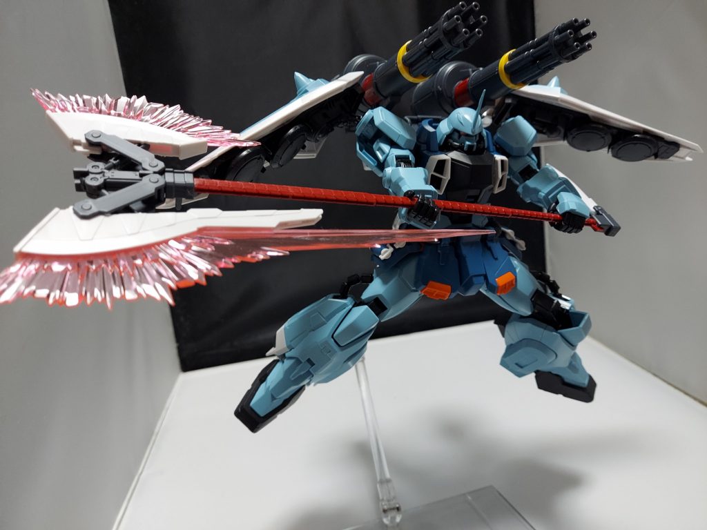 SeedDestiny放送当時からずっとかっこよくてHGでいつでるんだろうと待ってた記憶がある機体です。結局でなくて(コレクションシリーズではでた)悲しい思い出でした(;つД`)
