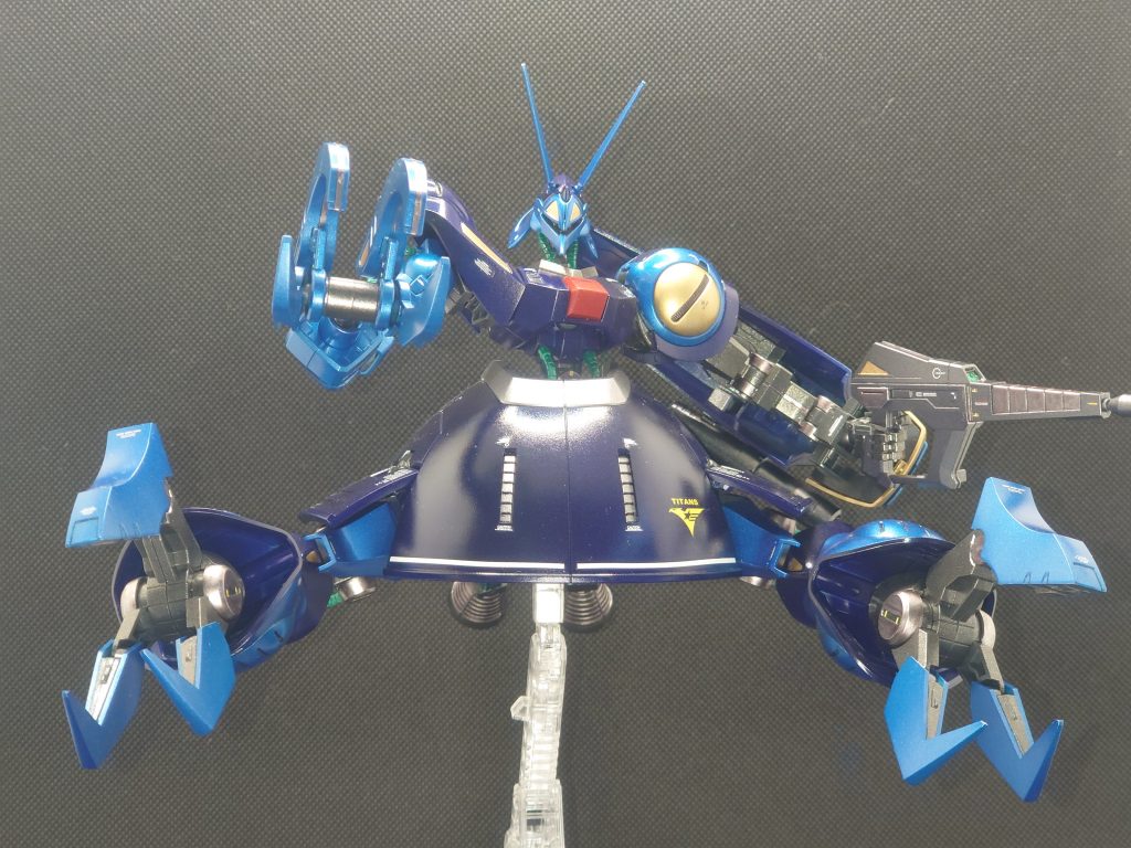 中間形態…ぽくしてみました。スキュラみたいですね。