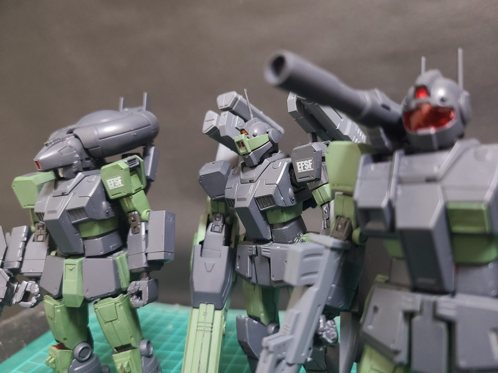 ハウンドρ「わぁ今の隊長こわーい!」ハウンドβ「後から来た彼ら…態度悪いですね…困ります…」ハウンドω「あぁ、お前らはずっといい子でいろよぉ…唯一の良心なんだから、俺も助かるし」