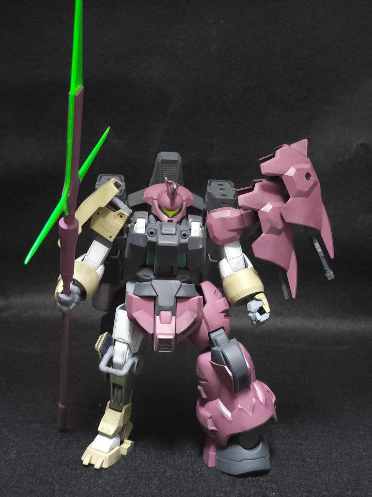 ディランザの肩のシールドが気に入っていたので2段にしてみました