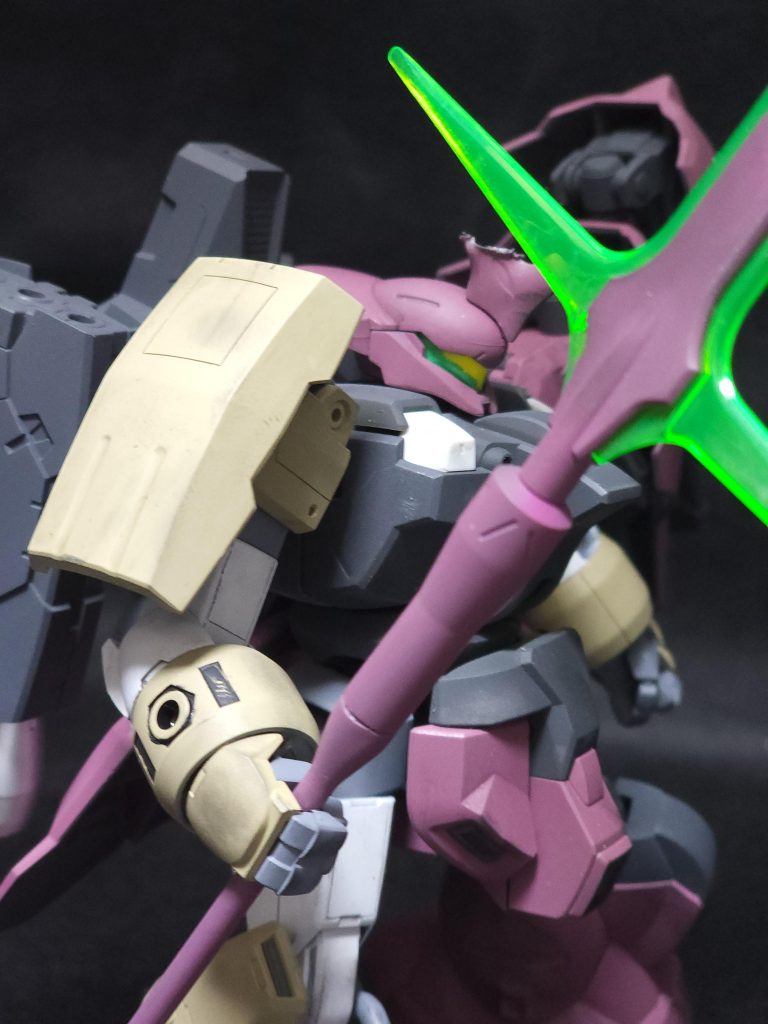 最後までご覧頂きありがとうございますm(_ _)m最初は不安でしたが、思ったよりまとまったかなと思います。次回はΞガンダム!年内完成なるか!?