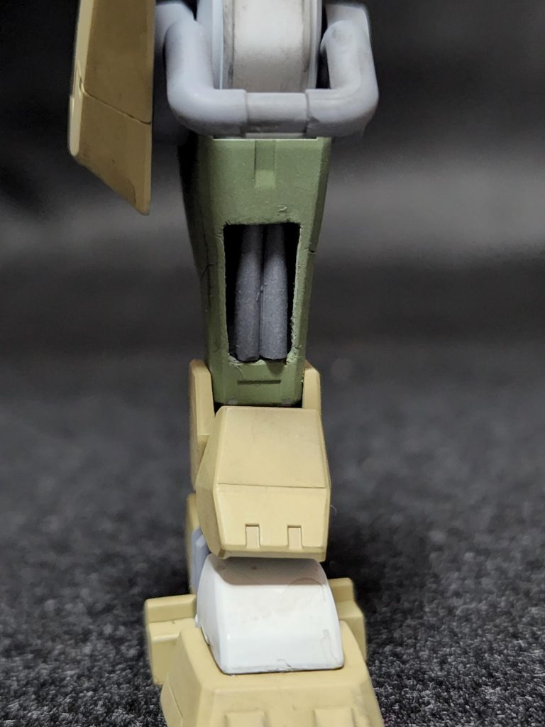 デミトレーナーの足はちょっと遊んでみました。まぁ、これも勉強です