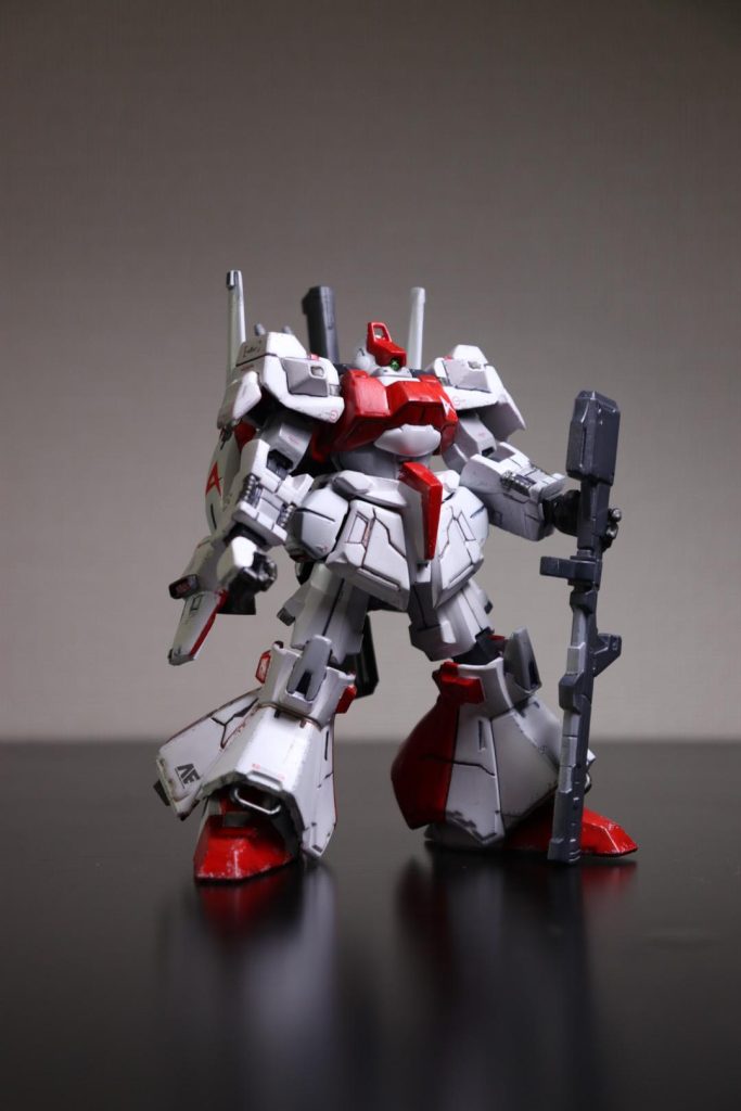 クレーバズーカ二丁持ちさせたかったんで、フレームパーツは2セット買いました。