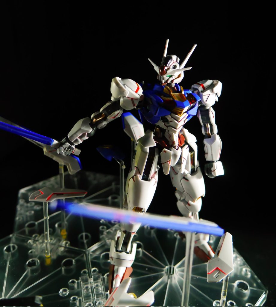 ちなみに蛍光塗料も使用したのでブラックライトを当てると光ります(๑•̀ㅂ•́)و✧