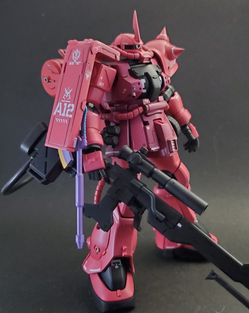 ヒートホークとエネルギーパイプはネオジム磁石で取り外し可能です。