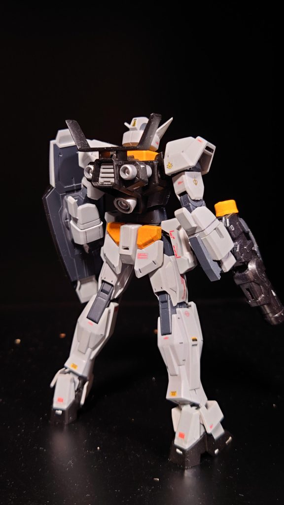 また組みたい気にさせますね。AGE-1はディテールとか追加したりしたいだからアサルトジャケット出て！HGで！