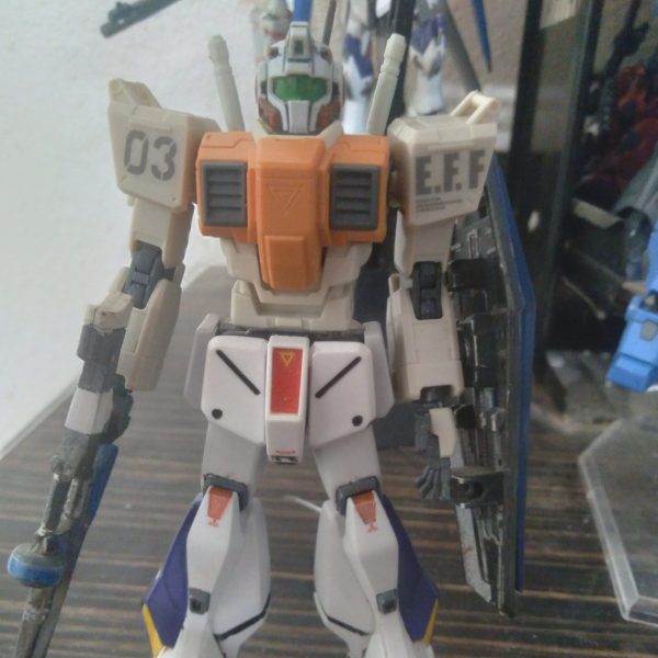 Hello Gunsta! This is my production story on my RGM-85 Altair GM. It is a kitbash of the hguc Tristan and the hguc ground GM. It is made as a high performance mobile suit that is mainly for ace pilots. It has a better generator for improved overall performance. （1枚目）