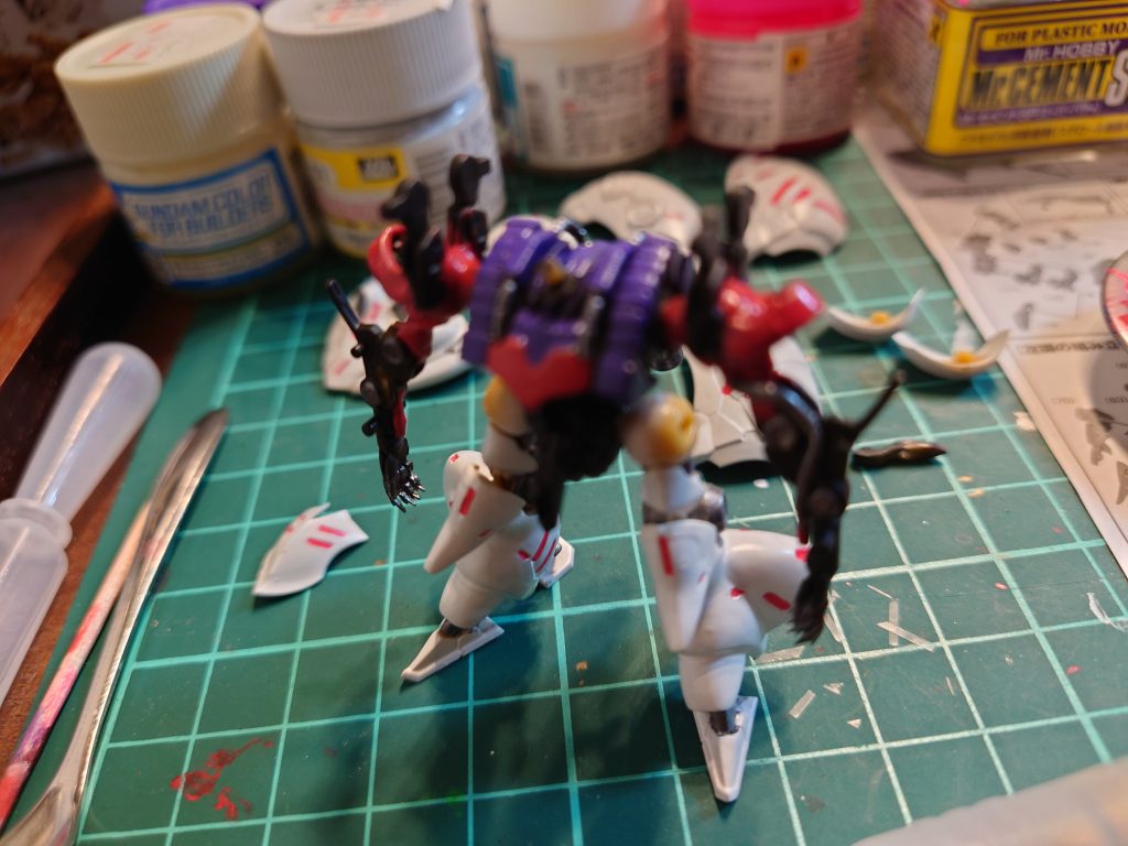 いや、本当に細かい！本当に、老眼○しキットと呼ばれるだけあります（笑）。