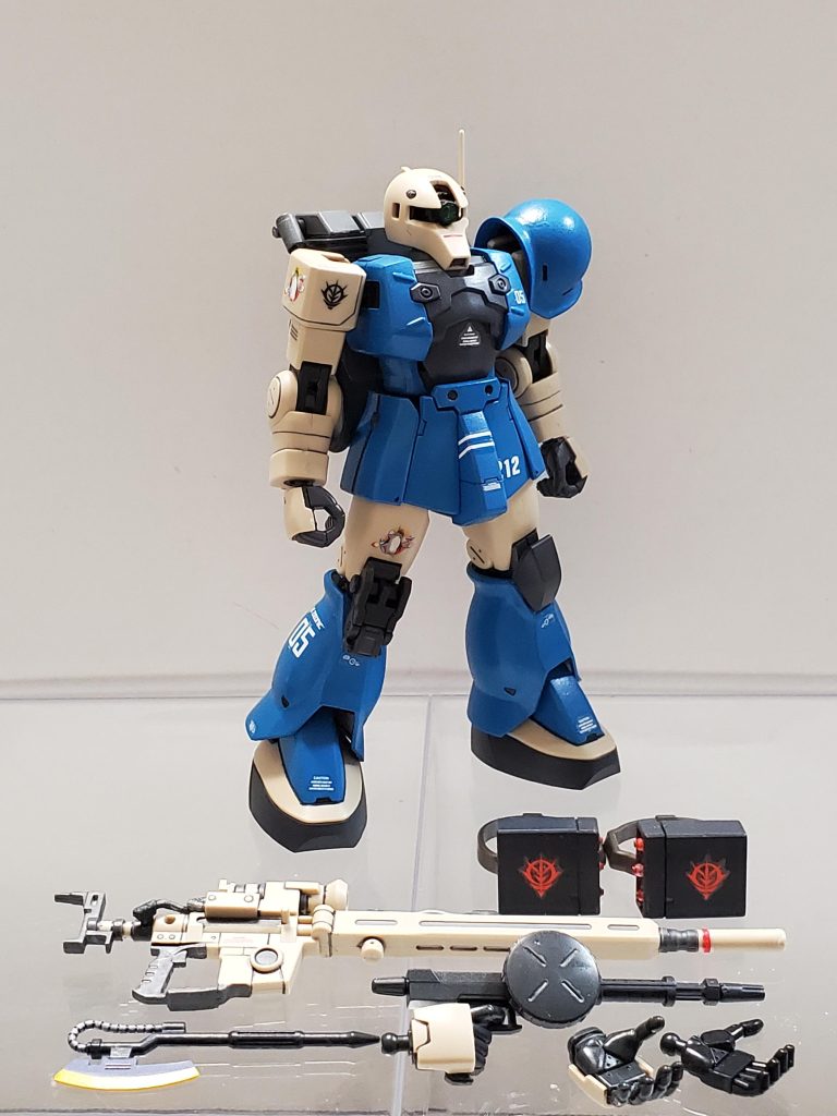 今までザクⅠとはご縁がなく、今回初めて組み立てました🎶初組み立てのキットはドキドキ😍しながら楽しく制作😊✨よって、プチスジ彫り等は無しでカラーリング変更、合わせ目消し、艶消しで仕上げてます👍✨武装はマシンガンとスナイパーしかなかったのでヒートホークとミサイルポットを追加しました~😊🎶左手平手が2種類付属されてるのはniceでした👍塗装はリアルタイプっぽくしよう❗としたのですが…配色変えたら、違う感じになってしまった気がします😅💦