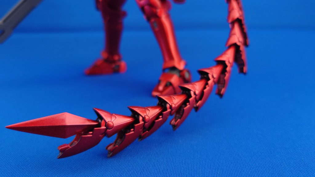 合わせ目消しとヤスリがけで、修行僧のような気分を味わえたヒートロッド。