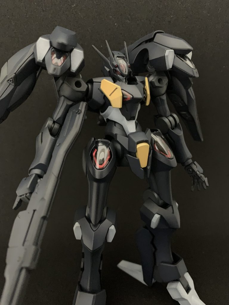 ガンダムファラクト–2枚目/制作者：Ronde