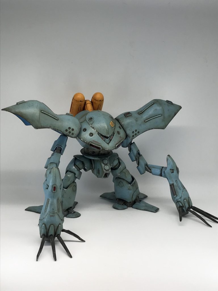 皆さまメリークリスマス!!せっかくの週末のクリスマスイブだというのに我が家のリビングでは、私がワンコと戯れながらガンプラ作りやガンスタざんまい…その横で嫁はアニメを見たりゲームをしたりのいつもの日常…🙄