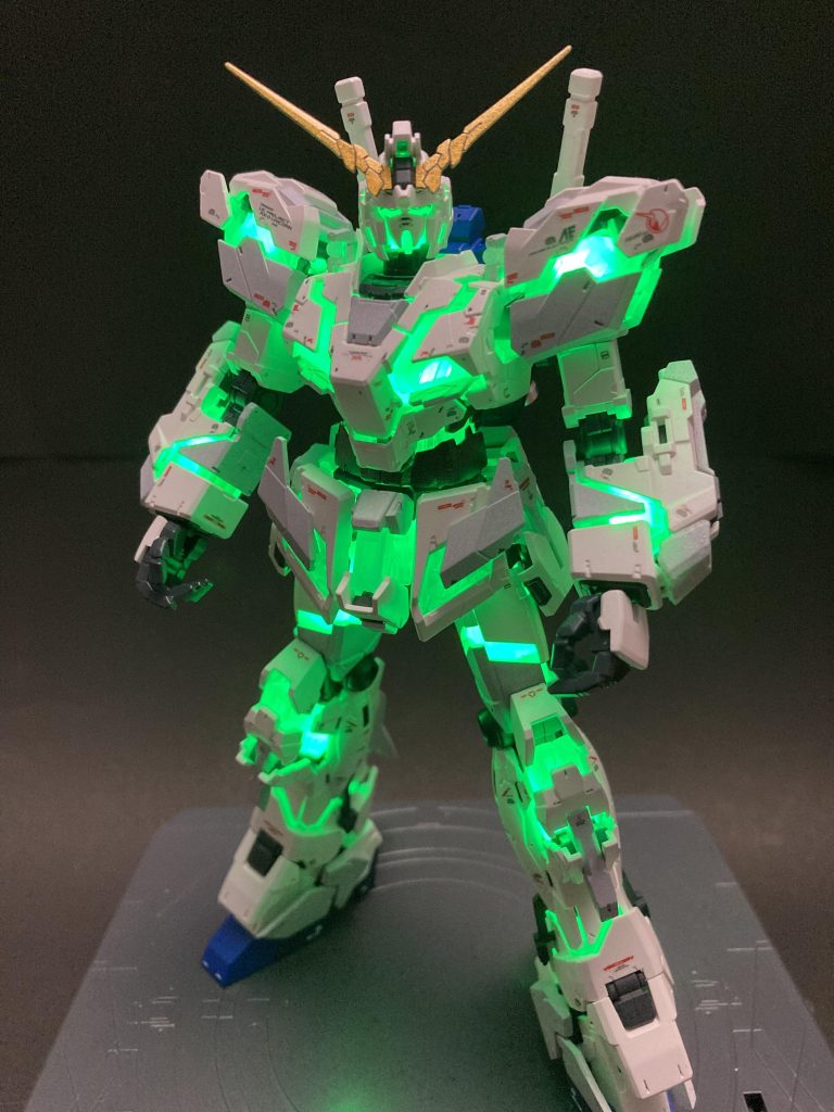 覚醒するとこんな感じです。結構光量あります。