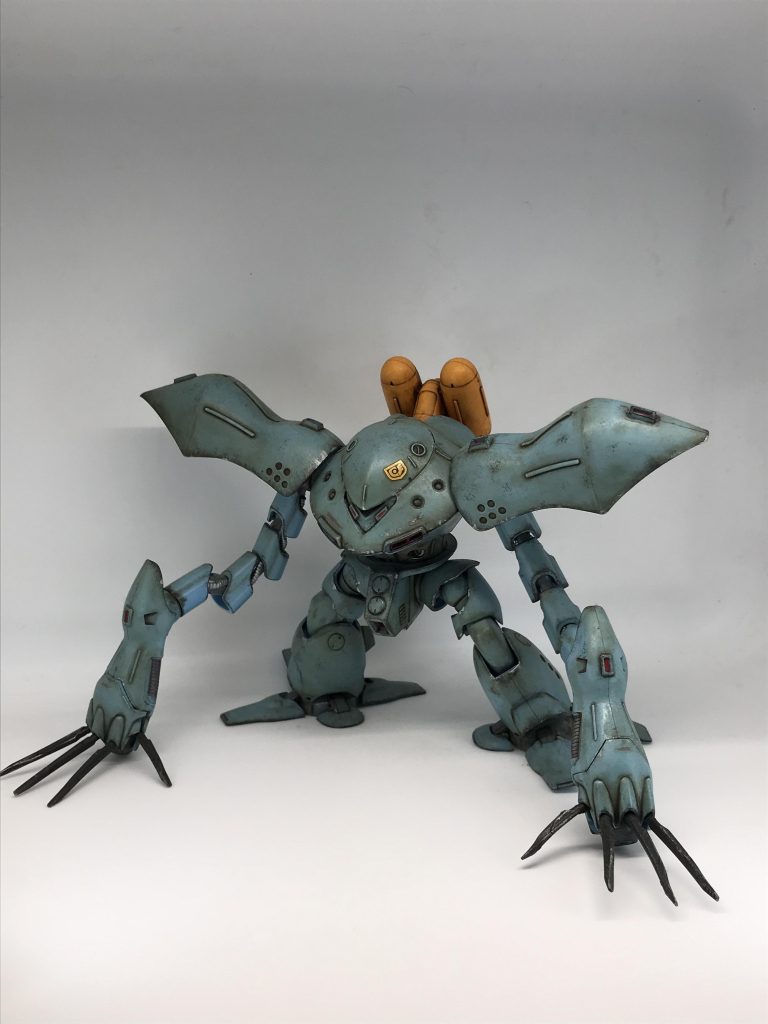 今年は娘がいないのでクリスマスケーキもなしですかボス…😨まぁ熟年夫婦などどこもこんなものでしょう……そうだと信じたい🙄嫁は昔からアニメとゲームが好きなので、仕事や家事をしていないときは、よくそれらで暇を潰しているご様子