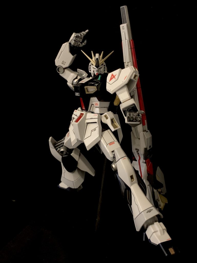 (ボツ写真)νガンダムって格闘も強いイメージだったんですが、これはナンセンスかとw